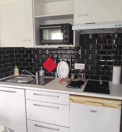 Petit Logement Sur Jardin Apartman Saint-Herblain Kültér fotó