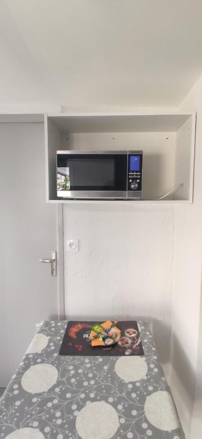 Petit Logement Sur Jardin Apartman Saint-Herblain Kültér fotó